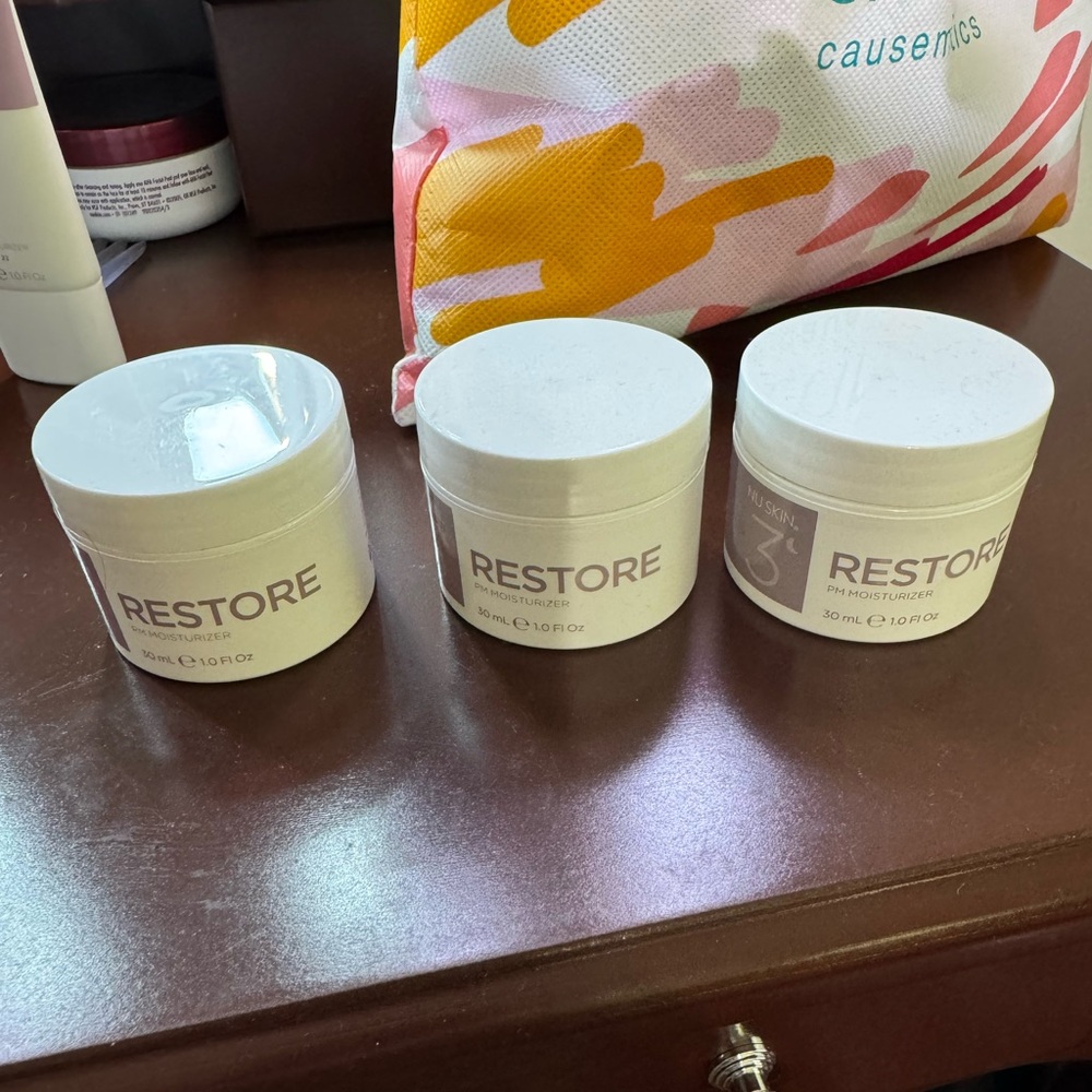 Nu Skin restore pm moisturizer. 3 containers. Never used